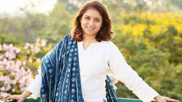 மண்வாசனை ரேவதிக்கு இன்று பிறந்த நாள்..சமூகவலைத்தளங்களில் குவியும் வாழ்த்து !