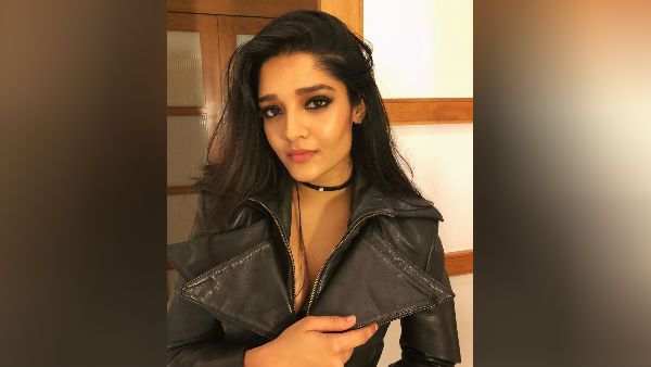 'எங்க அந்த நூடுல்ஸ் மண்டை? உங்களுக்கு அழகே அதுதானே? ரித்திகாவிடம் பாசமாக விசாரிக்கும் ரசிகர்கள்!