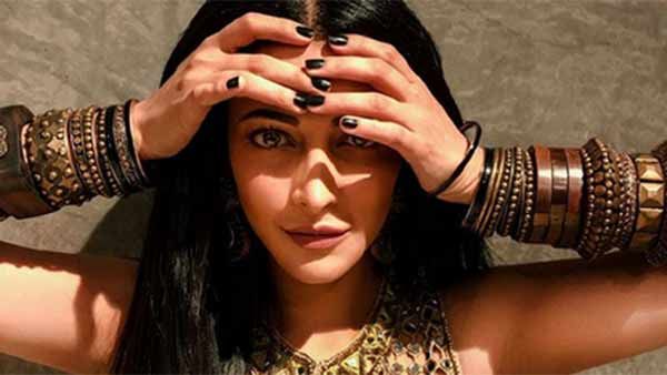 'நான் பெஸ்ட் டிரைவர் இல்லை..' உத்தராகண்ட் மலைப் பகுதியில் லாரி ஓட்டிய நடிகை ஸ்ருதி ஹாசன்!