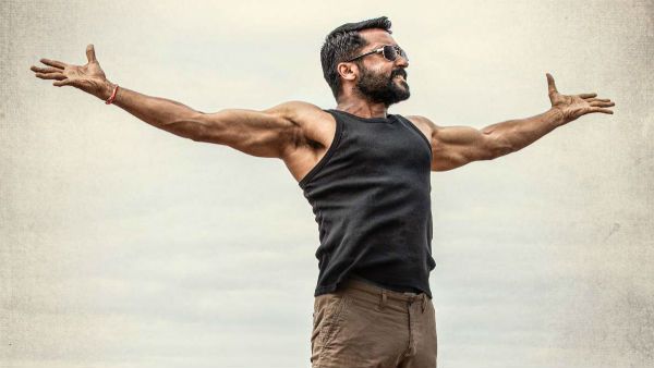 சூர்யா பிறந்த நாளில் ரிலீஸ் ஆகிறதா சூரரைப்போற்று ட்ரெயிலர்? தீயாய் பரவும் தகவல்!