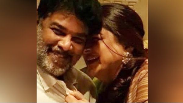 என் சிறந்த மருந்து.. என் சிறந்த பாதி.. கணவருடன் காதல் சொட்ட சொட்ட போட்டோ.. அசத்தும் குஷ்பு!