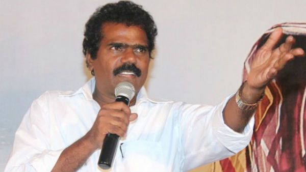 அதை விட்டுவிட்டு கந்தசஷ்டி கவசத்திற்குப் போராடுவதில் அர்த்தமில்லை.. தங்கர் பச்சான் பாய்ச்சல்!