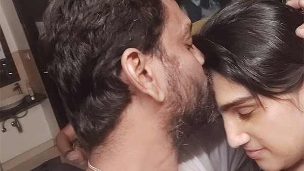 'முத்தம் காமத்தில் சேர்ந்தது இல்லை..' வனிதாவின் லேட்டஸ்ட் போஸ்ட்.. வசமாக விளாசும் ரசிகர்கள்!