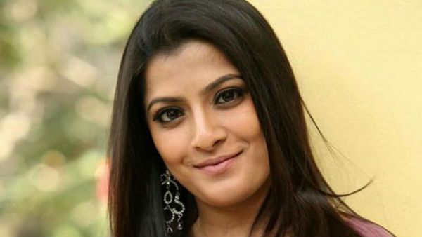 நாம் கொரோனா வந்து சாக தகுதியானவர்கள்தான்.. சிறுமி கொலை விவகாரத்தில் கொதிக்கும் பிரபலங்கள்!