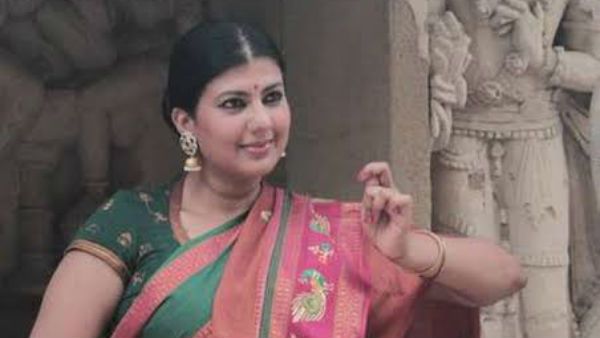 ஷாலினியை விட நான் சின்னவ.. ஆனா எனக்கு அக்கா ரோல்.. ஸ்வர்ணமால்யா கலகல பேட்டி !