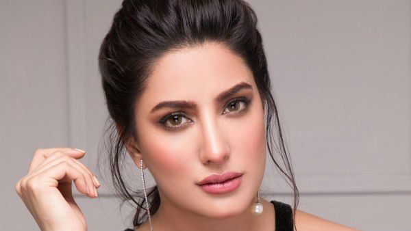 நான் தாவுத்தின் காதலியா? மீடியாக்களை விளாசி தள்ளிய பாகிஸ்தான் நடிகை.. என்ன சொன்னார் தெரியுமா?