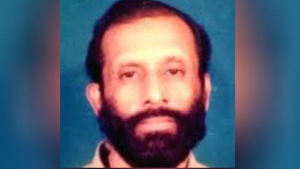 டப்பிங்கில் இருந்தபோது பாதிப்பு.. புற்றுநோய்க்கு சிகிச்சைப் பெற்றுவந்த பிரபல சினிமா இயக்குனர் மரணம்!