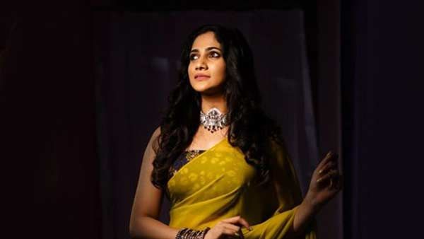 ஆத்தாடி.. முதல் படத்திலேயே லாஸ்லியா இத்தனை லட்சங்களை வாங்கினாரா? தீயாய் பரவும் தகவல்!