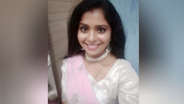 ஃபேர் & லவ்லி மோடில் நடிகை மதுமிதா ஷேர் செய்த போட்டோ.. ப்பா.. என பங்கம் செய்த ஃபேன்ஸ்!