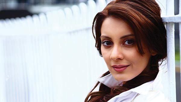 திடீர் கருத்து வேறுபாடு.. 5 வருட திருமண வாழ்க்கை கசந்தது.. காதல் கணவரைப் பிரிந்தார் பிரபல நடிகை!