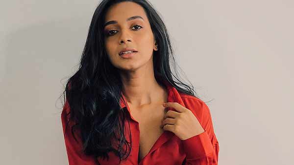 தனுஷ் சார் சிட்டி ரோபோ மாதிரி.. ஜகமே தந்திரம் வாய்ப்பு இப்படித் தான் கிடைச்சது.. சஞ்சனா ’பளிச்’