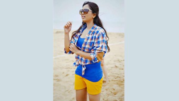 மஞ்சா கலரு டவுஸரில் ஹாயா ஒரு கிளிக்.. பங்கமாக கலாய்த்த நெட்டிசன்கள் !