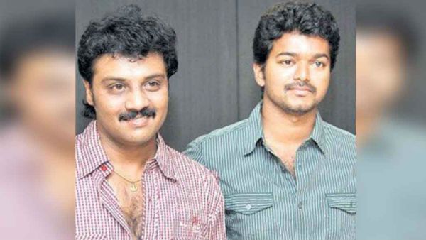 லாக்டவுன் நேரத்தில் கேரியருடன் சென்று இன்ப அதிர்ச்சி கொடுத்த விஜய்.. நடிகர் பகிர்ந்த சுவாரசிய தகவல்!