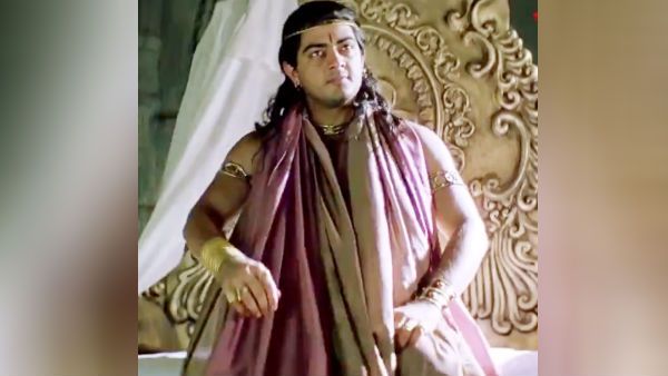 ஷாருக்கானின் ரெட் சில்லீஸ் வெளியிட்ட அஜித்தின் மாஸ் போஸ்.. வைரலாகும் வீடியோ.. ரசிகர்கள் ஹேப்பி!