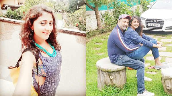 அப்படி ஒரு செல்பி போட்ட சீனியர் நடிகை.. நீங்களுமா இப்படி என தலையில் கை வைத்த ரசிகர்கள்!