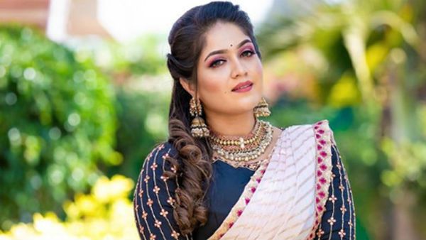 இரட்டை குழந்தைகளைப் பெற்றாரா..? வேகமாக பரவிய செய்தி.. அவசரமாக மறுத்த பிரபல நடிகை!