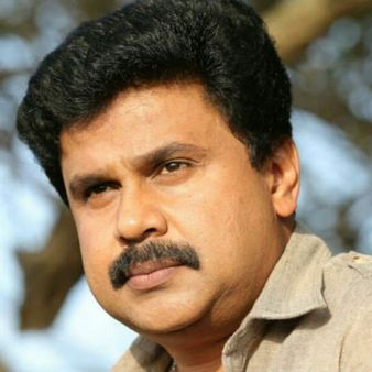 நடிகை கடத்தப்பட்ட வழக்கு.. 'ஒருதலைபட்சம்..' வழக்கை வேறு கோர்ட்டுக்கு மாற்ற ஹீரோயின் திடீர் மனு!