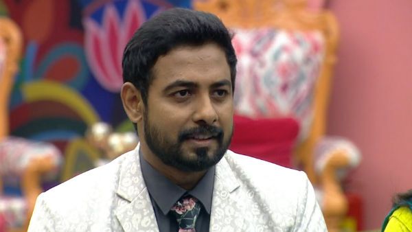 'அட்வைஸ் கிங்' ஆரிக்கு அட்வைஸ் செய்த கமல்.. 'இதையெல்லாம்' கேட்கதாவங்களுக்கு கொடுக்காதீங்க!