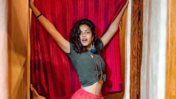 மிரள வைக்கும் அமலா பால்.. அடுத்தடுத்து ரிலீஸாகும் படத்தால் நெட்டிசன்கள் குஷி!