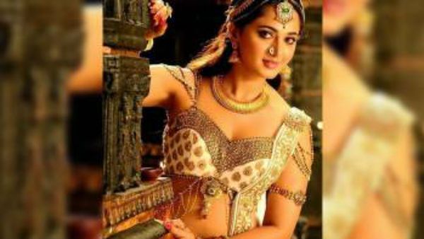 மறுத்தார் பூஜா ஹெக்டே.. புராண கதையில் அனுஷ்கா? 'சகுந்தலை'யின் காதலை இயக்கும் பிரபல இயக்குனர்!