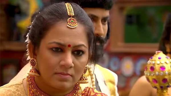 என்னா அதிகாரம்.. அர்ச்சனா போட்டியாளரா.. இல்ல பிக்பாஸா.. கிழித்து தொங்கவிட்ட பிரபல நடிகர்!