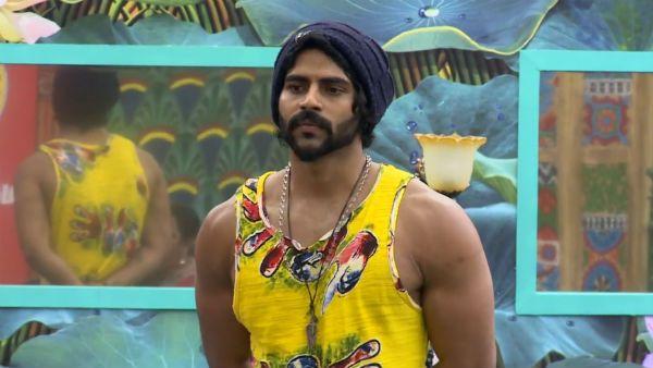 அவன் இவன்ல்லாம் பேசாதீங்க.. கொடுக்க வேண்டிய மரியாதைய கொடுங்க.. ஒரு முடிவோடதான் இருக்காருய்யா பாலா!