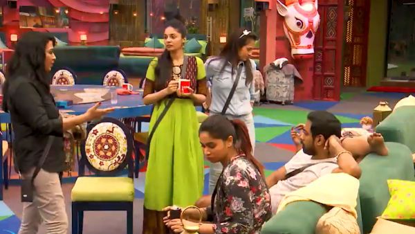 ஆஹா.. ரேகா ஆட்டத்தை ஆரம்பிச்சுட்டாங்களே.. சனம், ரம்யா பாண்டியனிடமே செம மல்லுக்கட்டு.. இது புரமோ!