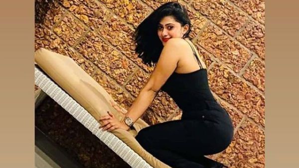 மகனுடன் பாத் டப்பில்.. படு ஜாலி குளியல் போடும் இலங்கை நடிகை.. ஜொள்ளு விடும் ஃபேன்ஸ்!