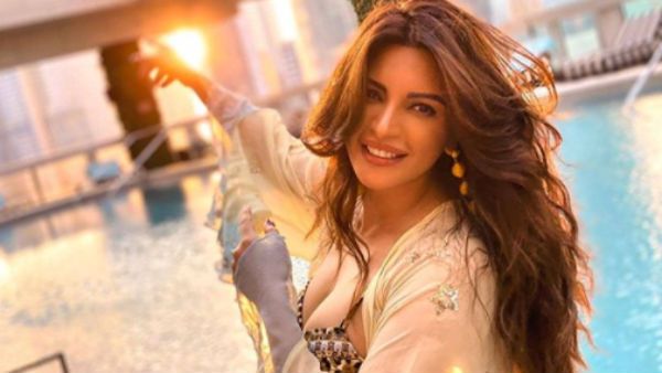 எக்கச்சக்க அழகில் உச்சுக்கொட்டும் பிகினி.. கன்னாபின்னா வைரலில் பிரபல நடிகையின் போட்டோஷூட் வீடியோ!