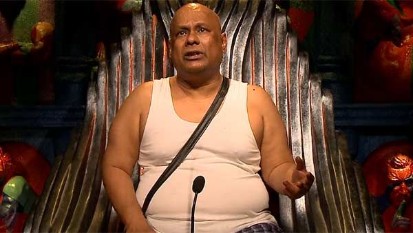 தேம்பித் தேம்பி அழுது.. மன்னிப்பு கேட்ட சுரேஷ்..தொடர்ந்து வசைப்பாடும் ஹவுஸ் மேட்ஸ் !