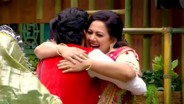 இந்தம்மா வெறும் பில்டப்புதான் கொடுக்கும்.. காமெடி பீசு.. விஜே அர்ச்சனாவை பங்கம் பண்ணும் நெட்டிசன்ஸ்