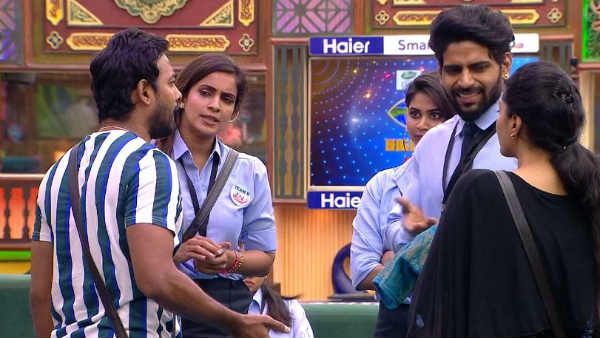 சம்யுக்தாவுக்கு நீ வக்காளத்து வாங்காத.. பாலாவுக்கு மரண அடி கொடுத்த ஆரி.. விட்டா அடிச்சிடுவாரு போல!