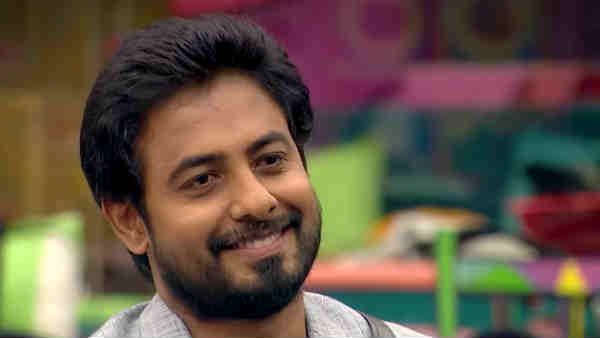 எல்லாருக்கும் சார் வச்சுருக்காரு சாட்டை.. ஆரி கண்ணுல பயமே தெரியல.. வேற லெவல் கெத்து.. அடுத்த புரமோ!