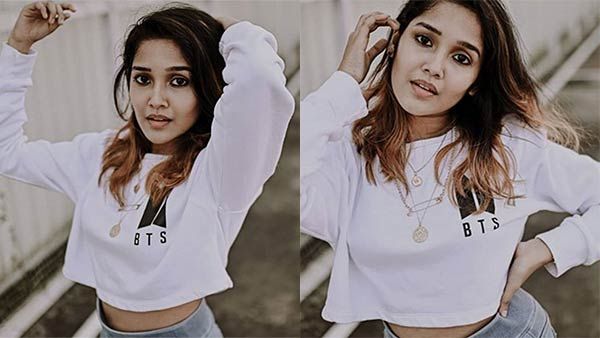 என்ன தேஜஸ் கூடிட்டே போகுது.. ஒயிட் கிராப் டாப்பில் அதிர வைக்கும் குட்டி நயன்.. அசந்து போன ஃபேன்ஸ்!