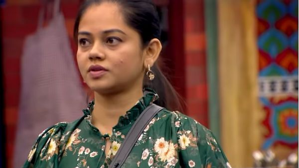 வரம் கொடுத்த தலையிலேயே கைய வச்ச கதையா? கமலை விமர்சித்த அனிதா.. கிழித்து தொங்கவிடும் நெட்டிசன்ஸ்!