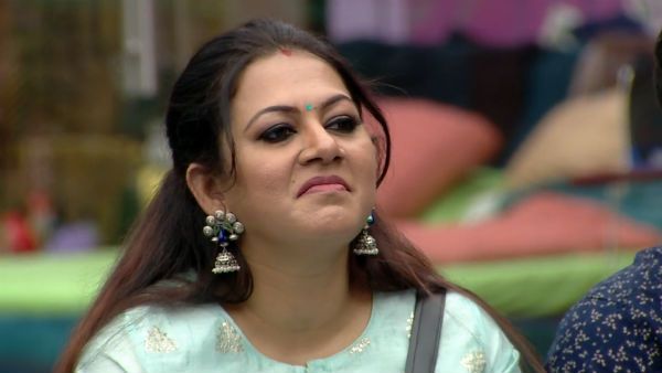 போங்காட்டம் ஆடிய பாலா.. அர்ச்சனாவுக்கு உச்சிக்கு ஏறிய கோபம்.. பேன்ட்டை கழட்ட உத்தரவு போட்டார்!