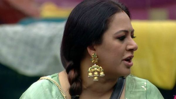 எல்லோரும் செத்த சாத்துறீங்களா.. சத்தம் போட்ட அர்ச்சனா.. ஸ்கூல் பசங்க மாதிரி கப்சிப்பான ஹவுஸ்மேட்ஸ்!