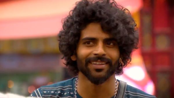 பாலாஜிக்கு இப்போ வரைக்கும் ரெட் கார்டு கொடுக்கல.. ஒருவேளை அப்படி வச்சு செய்யப்போறாங்களோ?!