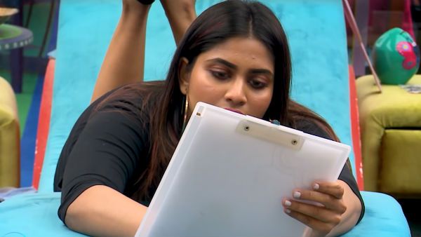 பேப்பரும் கையுமாய்.. கண்ணீருடன் ஹவுஸ்மெட்ஸ்.. அழுகை டாஸ்க்கை ஆரம்பித்த பிக்பாஸ்.. அடுத்த புரமோ!