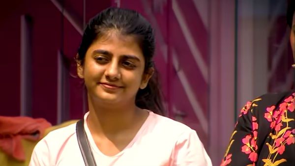 அட கொடுமையே.. நாமினேஷனில் இத்தனை பேரா.. அந்த வாயில்லா பூச்சிகளையும் இழுத்து விட்டுட்டிங்களே!