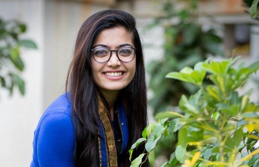 சமந்தா, நயன்தாராவை ஓரங்கட்டினார்.. இந்த வருடத்தின் 'நேஷனல் க்ரஷ் ஆப் இந்தியா' இந்த ஹீரோயின்தான்!