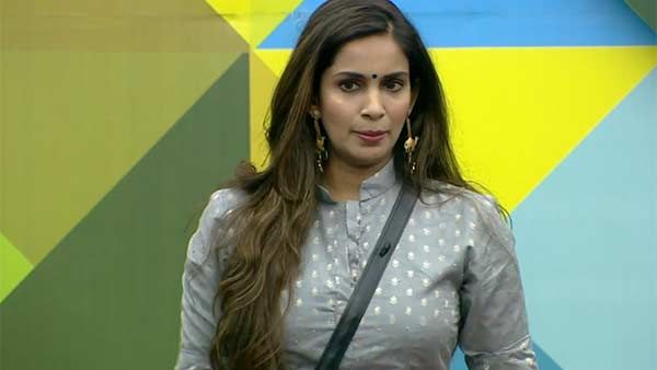 இவங்களும் டேஞ்சர் ஸோன்ல தான் இருக்காங்களாம்.. டம்மி மம்மிக்கு டாட்டா காட்டும் நேரம் வந்துடுச்சா?