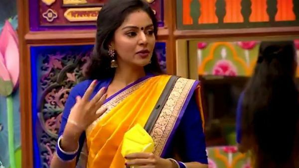 அர்ச்சனா மட்டும் இல்லை பாலாவும் தான்.. கிடைத்த கேப்பில் கிடா வெட்டிய சனம்.. கைதட்டிய ரியோ!