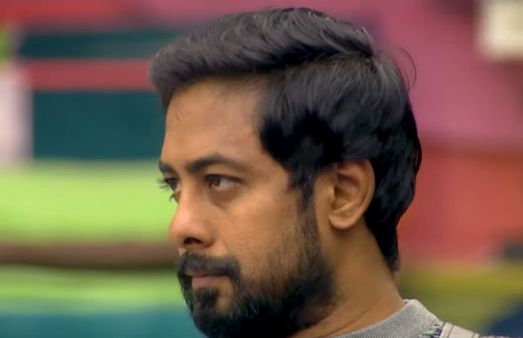 மீண்டும் குறி வைத்த ரியோ, ரம்யா.. இந்த வாரமும் நாமினேஷனுக்கு வந்த ஆரி.. பீதி கிளப்பும் புரமோ!