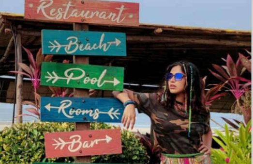 கலர் குருவி ஹேர் ஸ்டைலில் அமலாபால்.. வைரலாகும் புகைப்படம்!