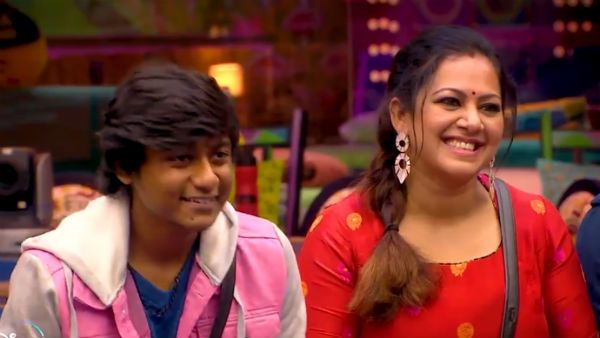 அர்ச்சனா கோபப்பட்ட அளவுக்கு ஒண்ணும் ஆஜீத் கோபப்படலையே.. அதுக்கெல்லாமா சேவ்.. என்னமோ போங்க!