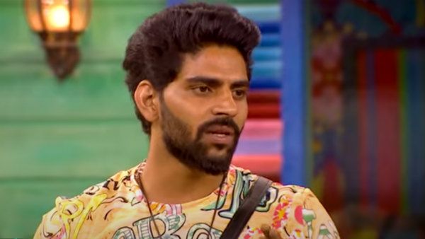 சேவிங்கும் செல்ஃப் நாமினேஷனும் ஒன்னா.. ஹவுஸ்மேட்ஸுடன் மீண்டும் மல்லுக்கு நிற்கும் பாலாஜி!