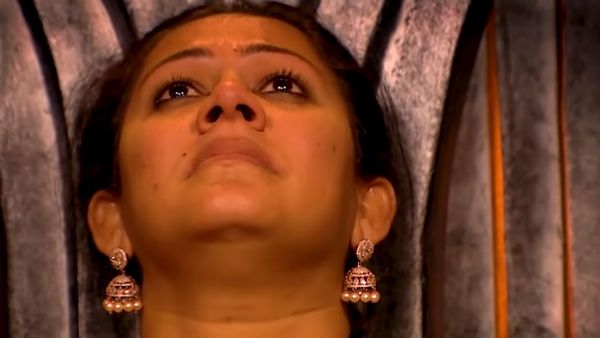 நீங்க ஏன் வந்தீங்க? அதைத்தான் நாங்களும் கேட்கிறோம்.. கிளம்புங்க அர்ச்சனா.. கடுப்பான ரசிகர்கள்!