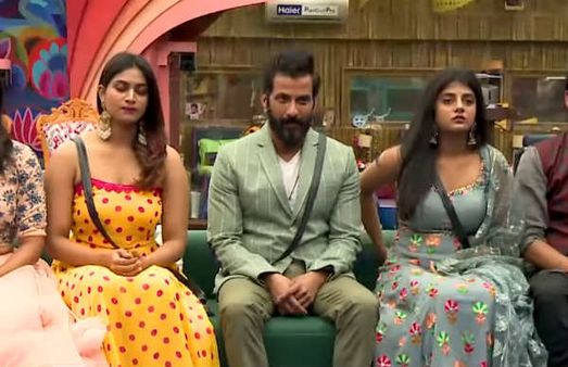 கொஞ்ச நஞ்ச பாடா படுத்துனாங்க ஆரிய.. வச்சு செய்யுங்க கமல் சார்.. செம்ம காண்டில் நெட்டிசன்ஸ்!