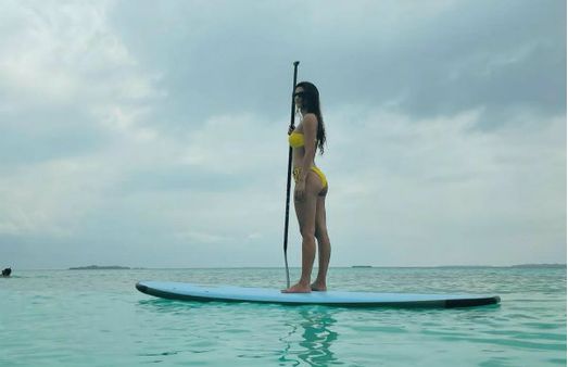 தோனி பட நடிகையின் அக்வாஉமேன் அவதாரம்... அல்லாடும் ரசிகர்கள்!